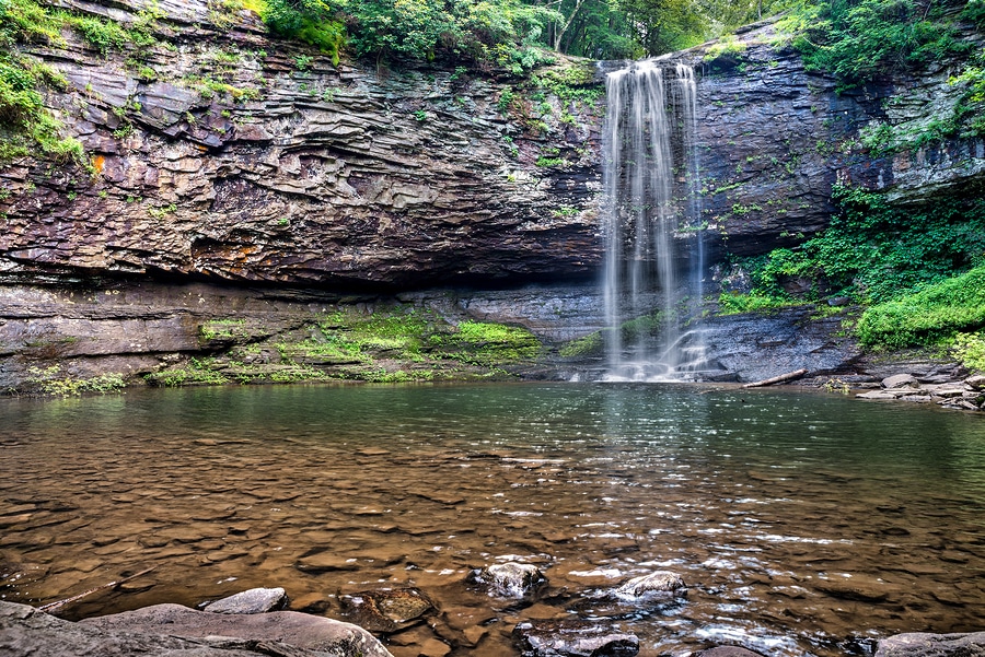 5 Of The Easiest Waterfall Trails In Chattanooga Tennessee   Bigstock Waterfall At Cloudland Canyon 67780768 1 